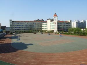 潍坊市中新双语学校