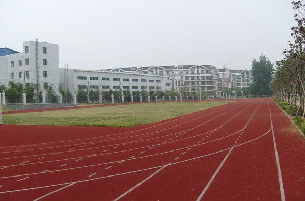 武汉经济技术开发区奥林小学